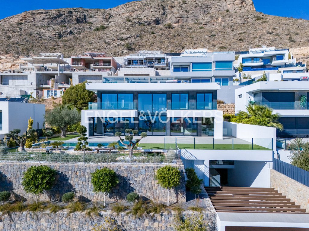 Villa in Finestrat, Valencian Community, Spain 1 - 12877100