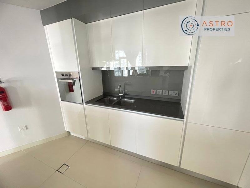 Apartment in Dubai, Dubai, United Arab Emirates 5 - 15342738
