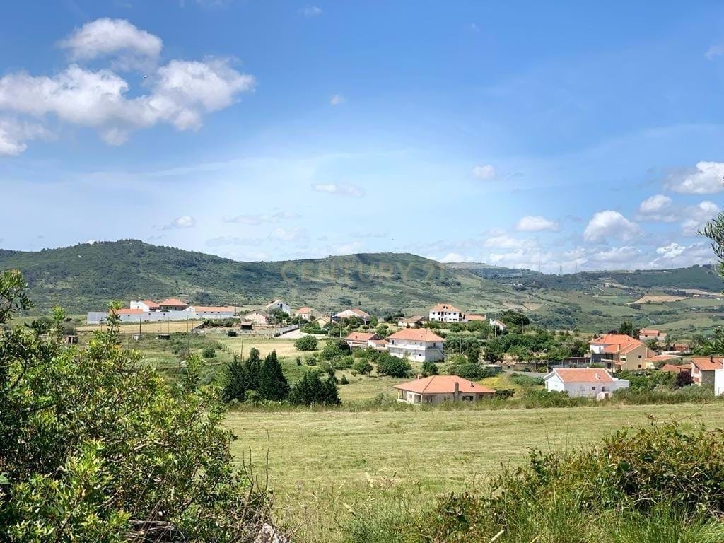 Land in Vila Franca de Xira, Lissabon, Portugal 1 - 13501477