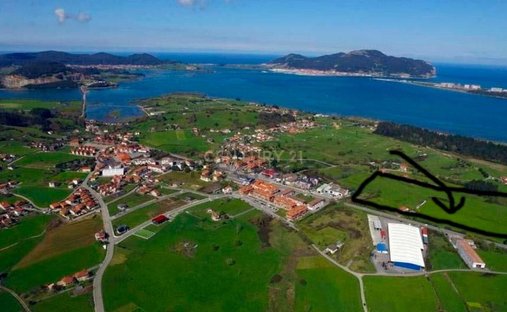 Terreno a Bárcena de Cicero, Cantabria, Spagna 1