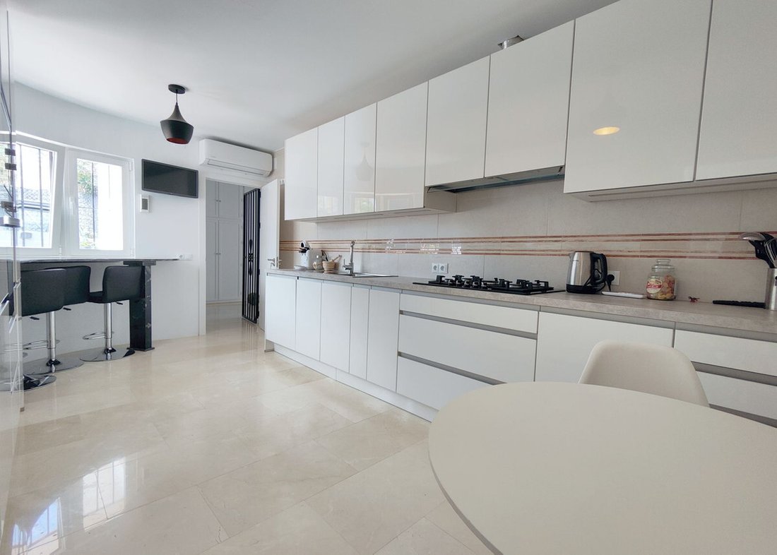 Villa in Estepona, Andalusia, Spain 5 - 14988517