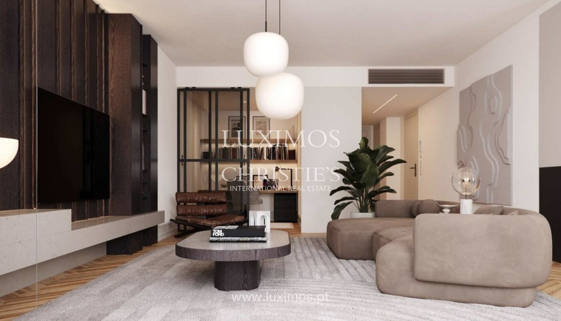 Apartment in Cedofeita, Santo Ildefonso, Se, Miragaia, Sao Nicolau e Vitoria, Porto District, Portugal 2 - 15342270