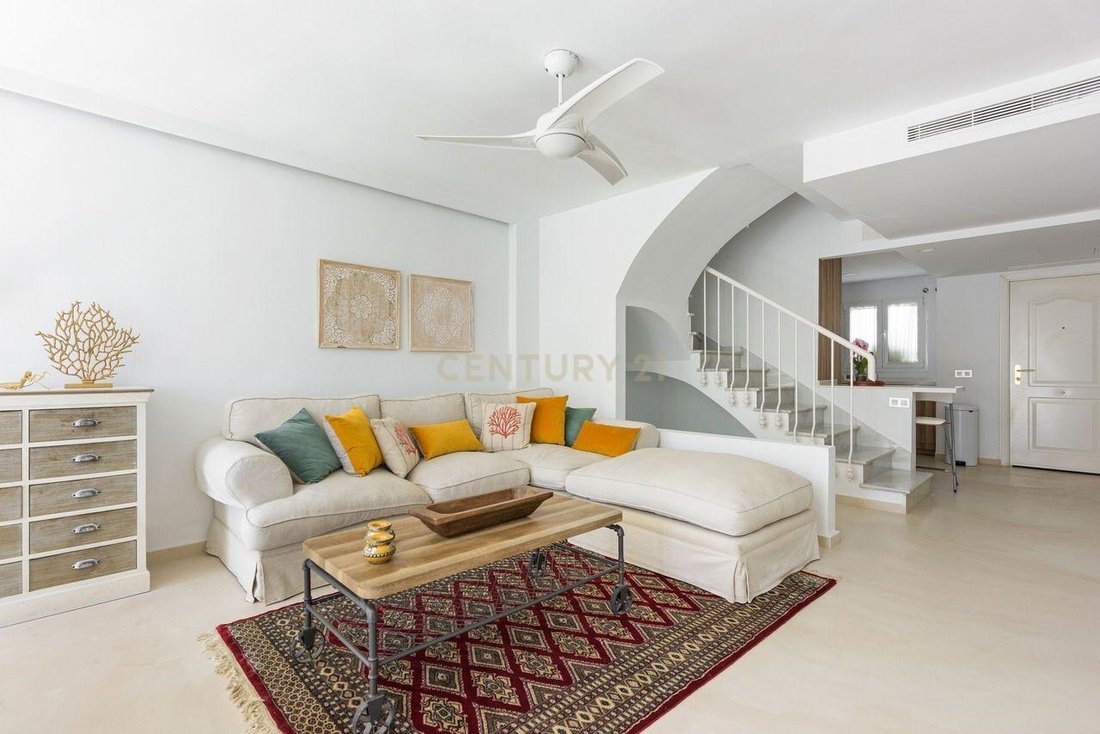 Villa in Nueva Andalucia, Marbella, Spain 2 - 13010412