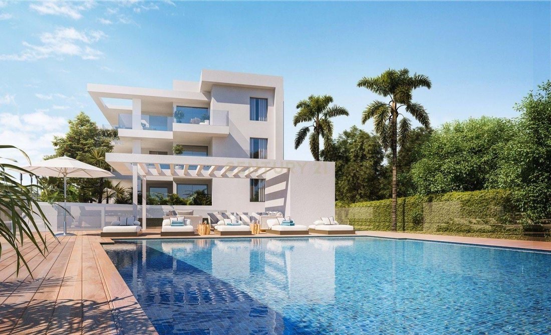 Apartment in Fuengirola, Andalusia, Spain 2 - 14908011