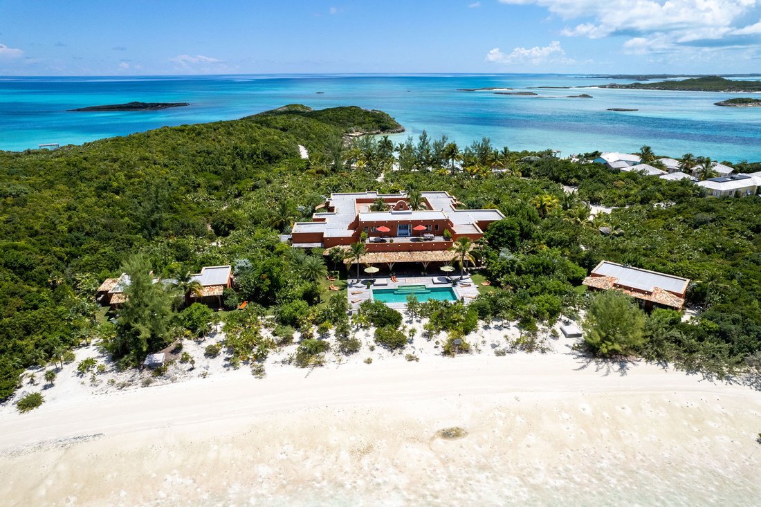 Private Island in Bahamas 2 - 15342780