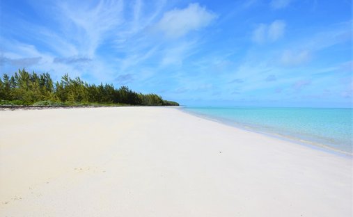 Terrain à Deep Creek Settlement, South Andros, Bahamas 1