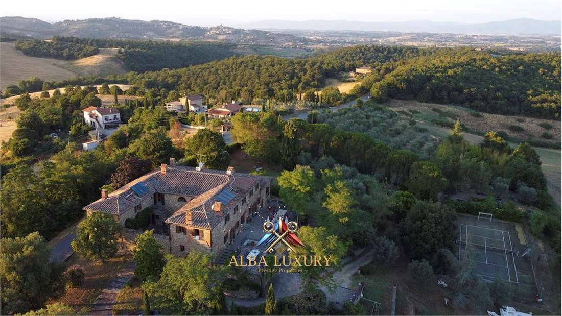 Villa en Sinalunga, Toscana, Italia 3 - 15345641
