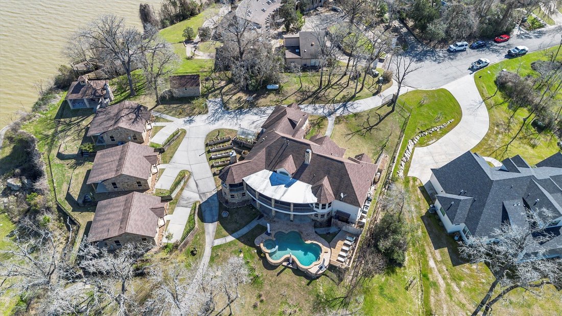 House in Oakhurst, Texas, United States 5 - 15338020