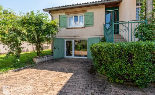 House in Saint-Jean-d'Ardières, Belleville-en-Beaujolais, France 1