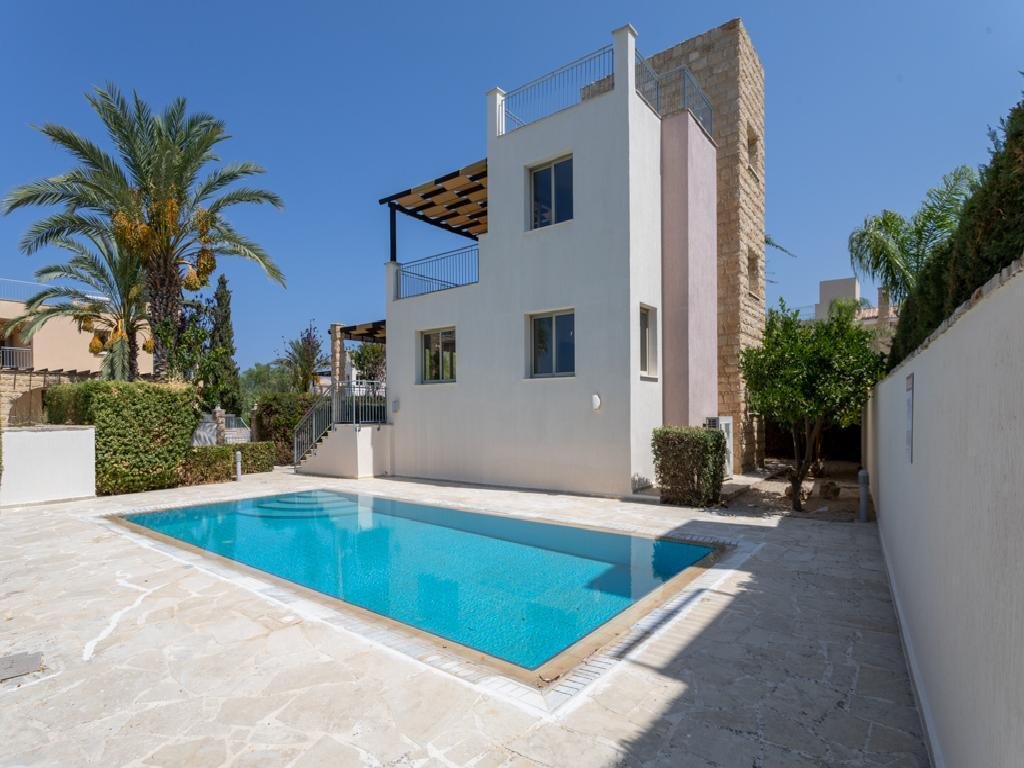 Villa in Poli Crysochous, Paphos, Cyprus 1 - 15345969