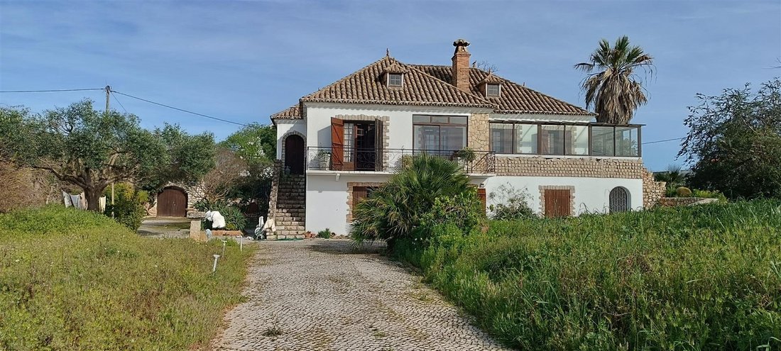 House in Faro (Se e Sao Pedro), Algarve, Portugal 1 - 15346044