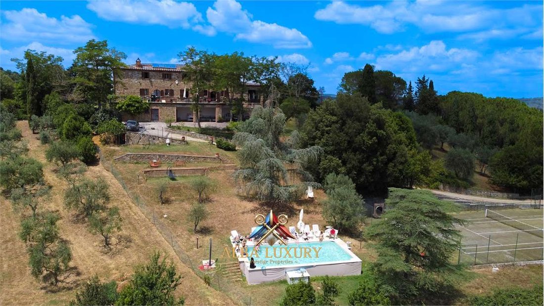 Villa en Sinalunga, Toscana, Italia 1 - 15345641