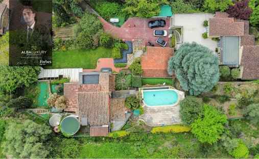 Villa in Sanremo, Liguria, Italy 1