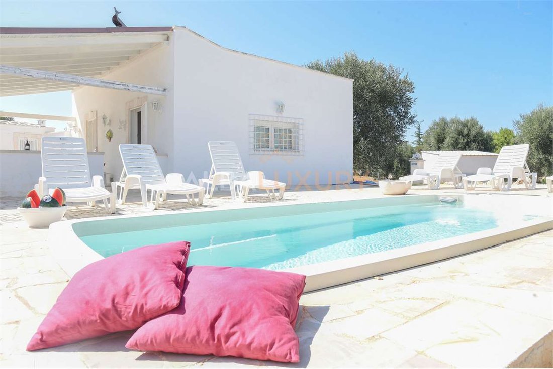 Villa en Apulia, Italia 1 - 15345471