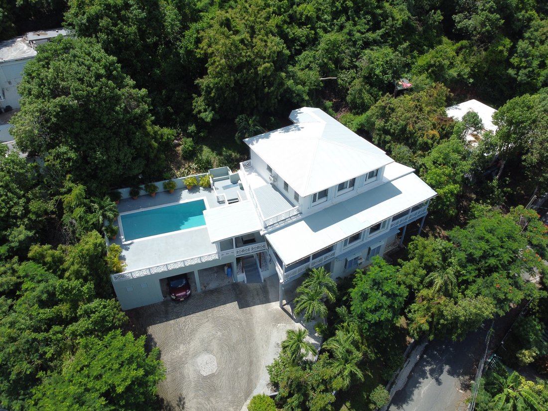 House in Road Town, Tortola, British Virgin Islands 1 - 15344230