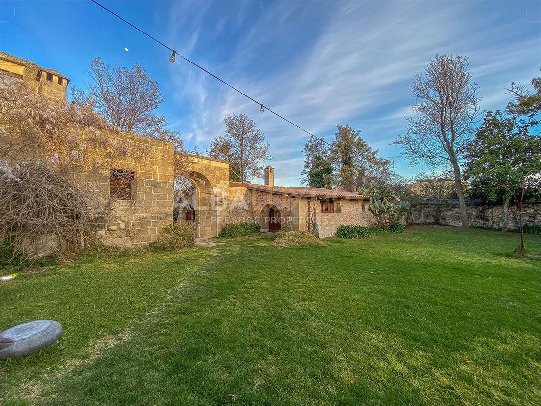 Villa en Lecce, Apulia, Italia 2 - 15345195