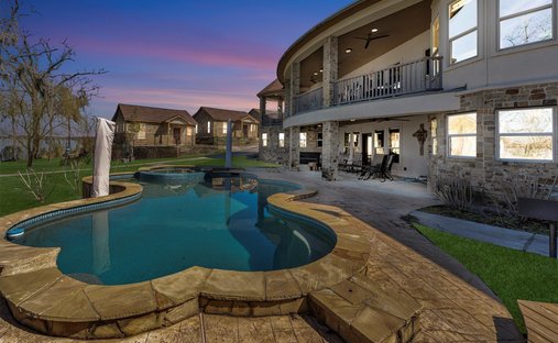 House in Oakhurst, Texas, United States 1