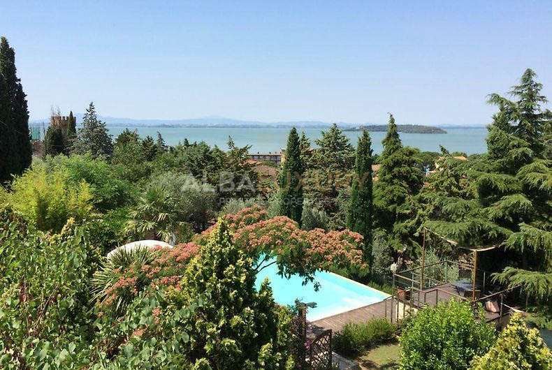 Villa en Passignano sul Trasimeno, Umbría, Italia 1 - 15346122