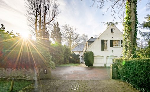 Villa in Uccle, Brussels, Belgium 1