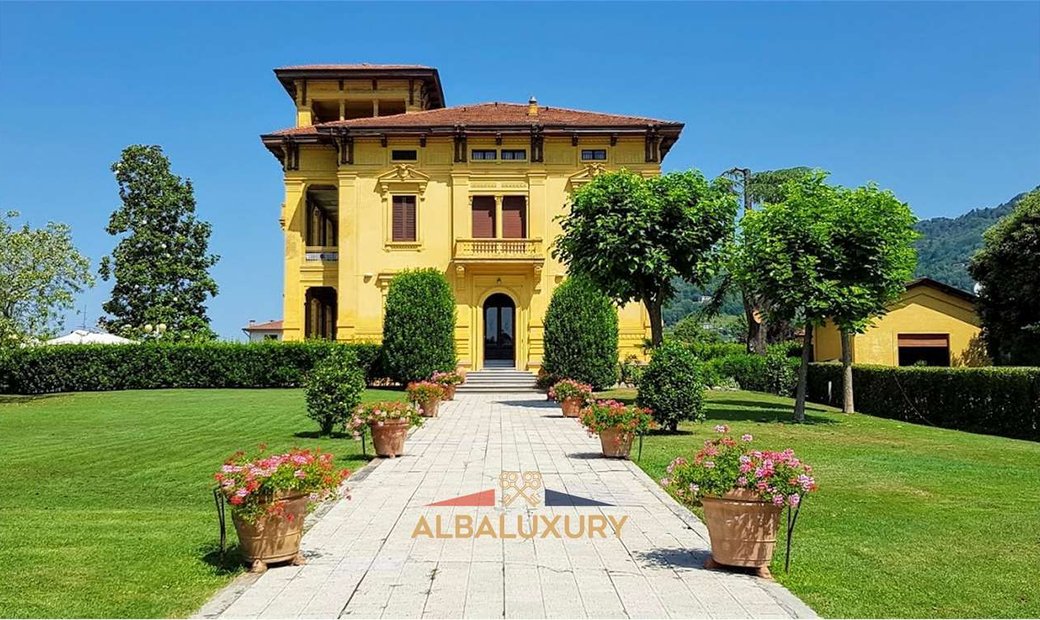 Villa Di Prestigio, Lucca, Toscana In Barga, Tuscany, Italy For Sale ...