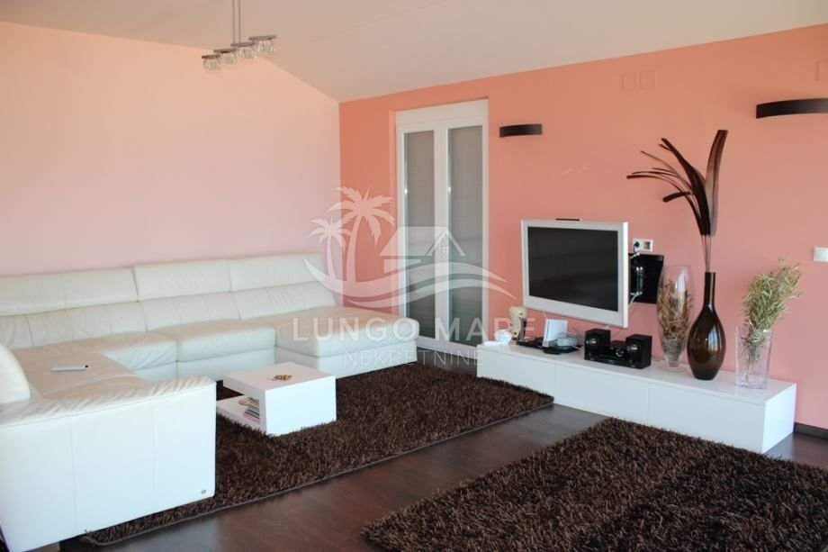 House in Grad Crikvenica, Primorje-Gorski Kotar County, Croatia 2 - 15345284