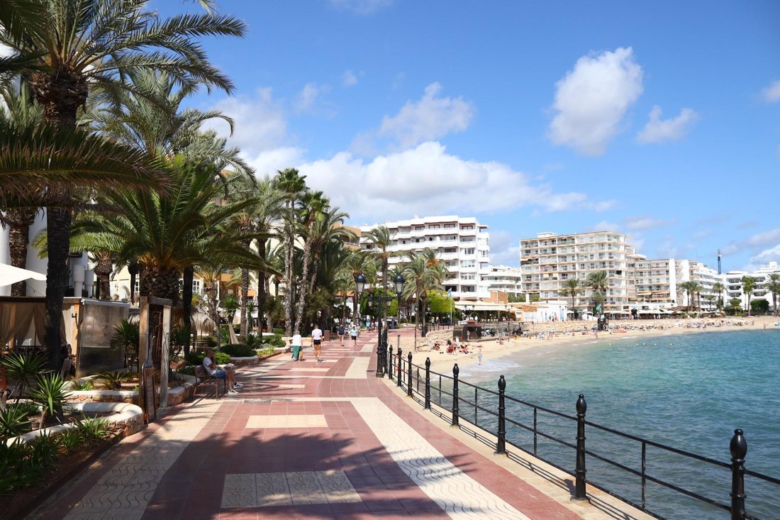 Apartment in Santa Eularia des Riu, Balearic Islands, Spain 4 - 15344990