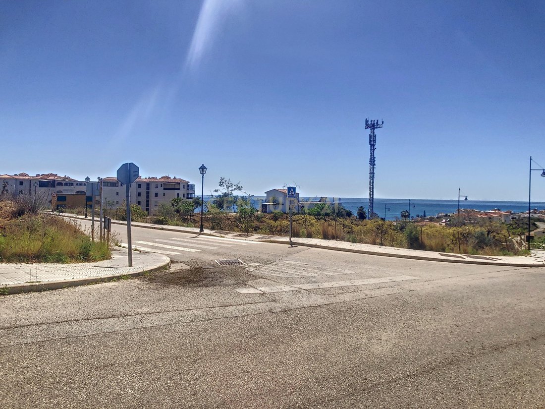 Land in Torrox, Andalusia, Spain 2 - 13444328