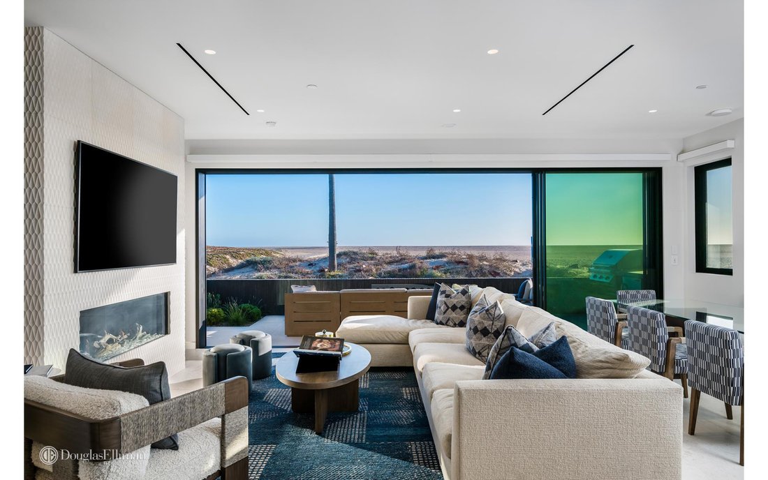 House Newport Beach In Newport Beach, California, United States For