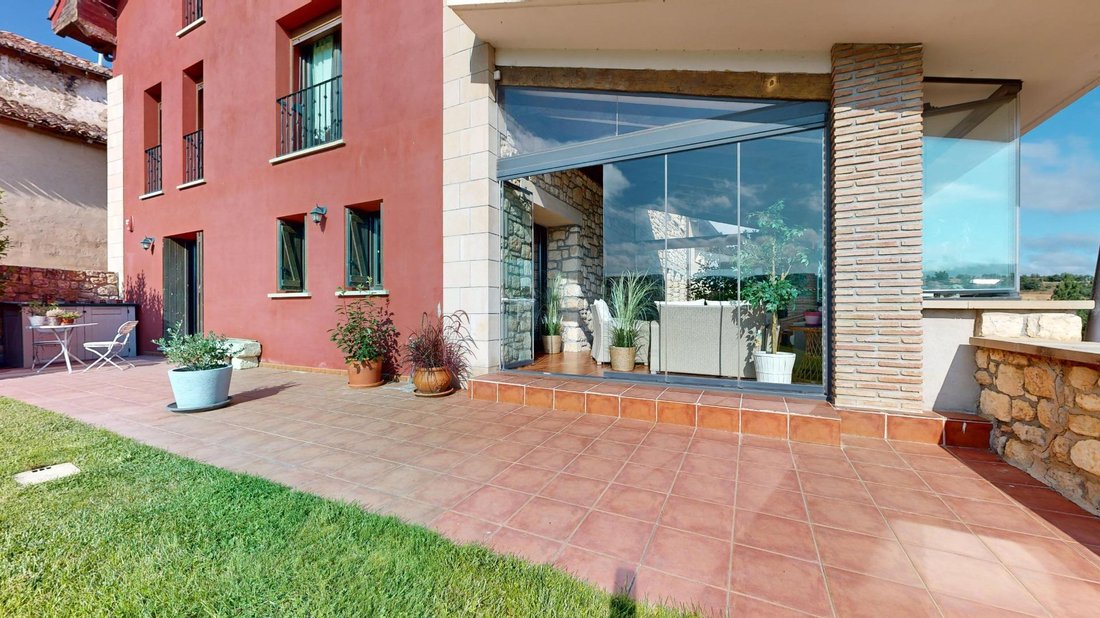 Villa in Urarte, Bernedo, Spain 4 - 15345447