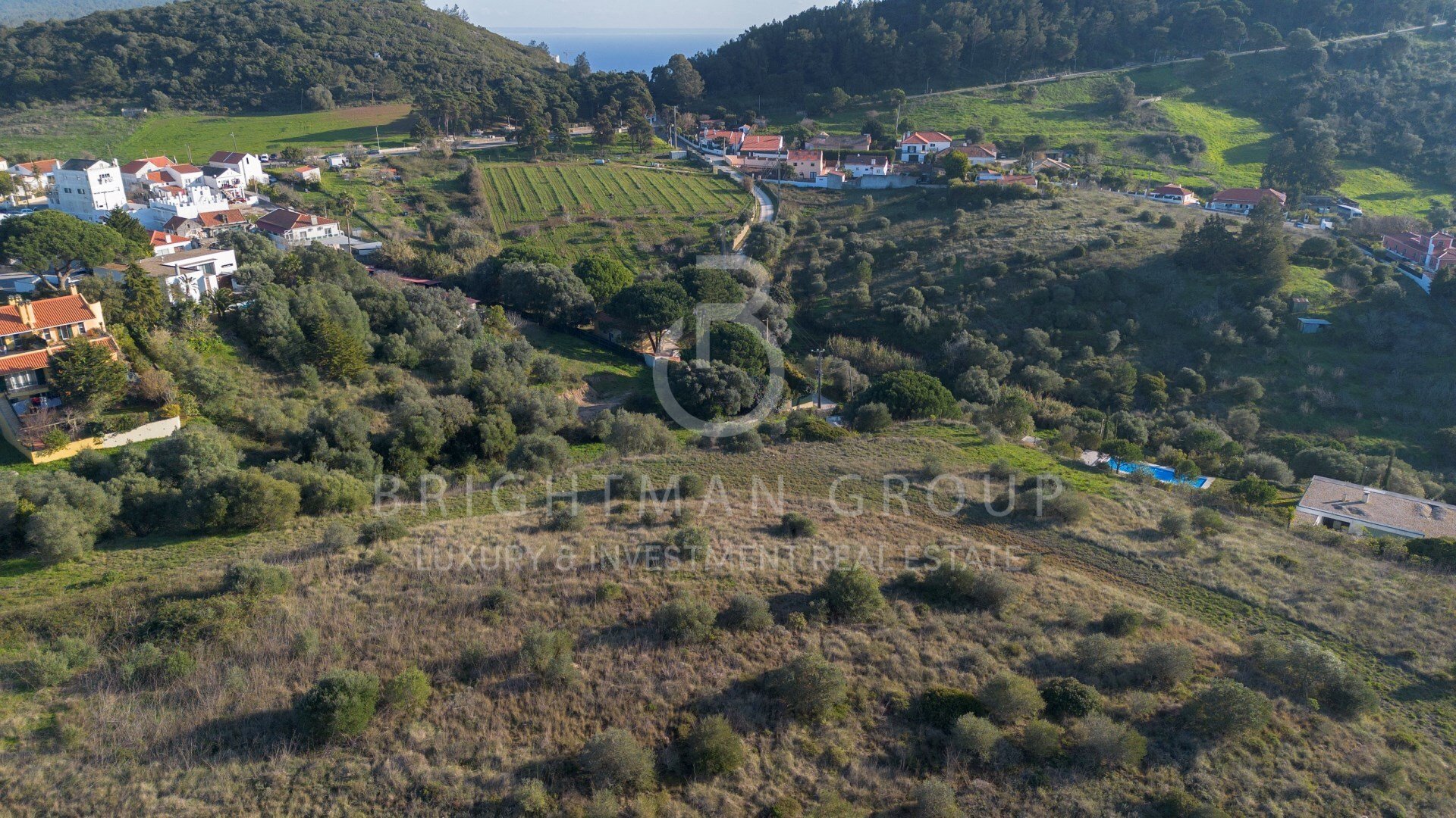 Land for sale in Sesimbra, Portugal — €1,150,000