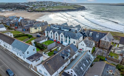 Haus in New Polzeath, England 1