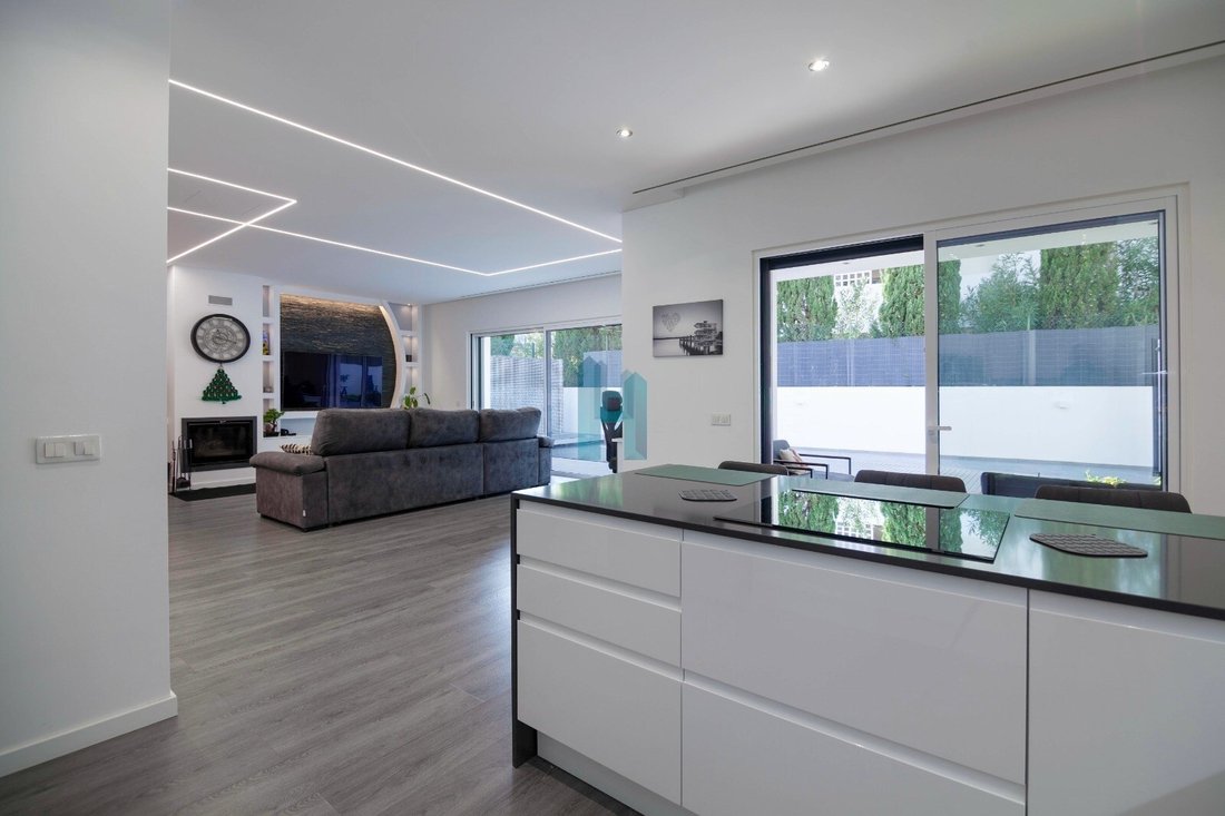Villa in Portimao, Algarve, Portugal 4 - 15344372