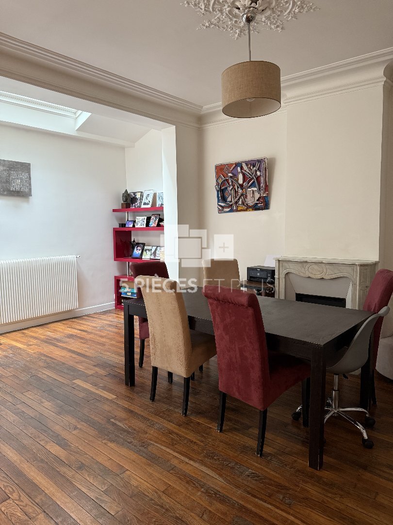 House in Wilson-Rivay, Levallois-Perret, France 3 - 15345197