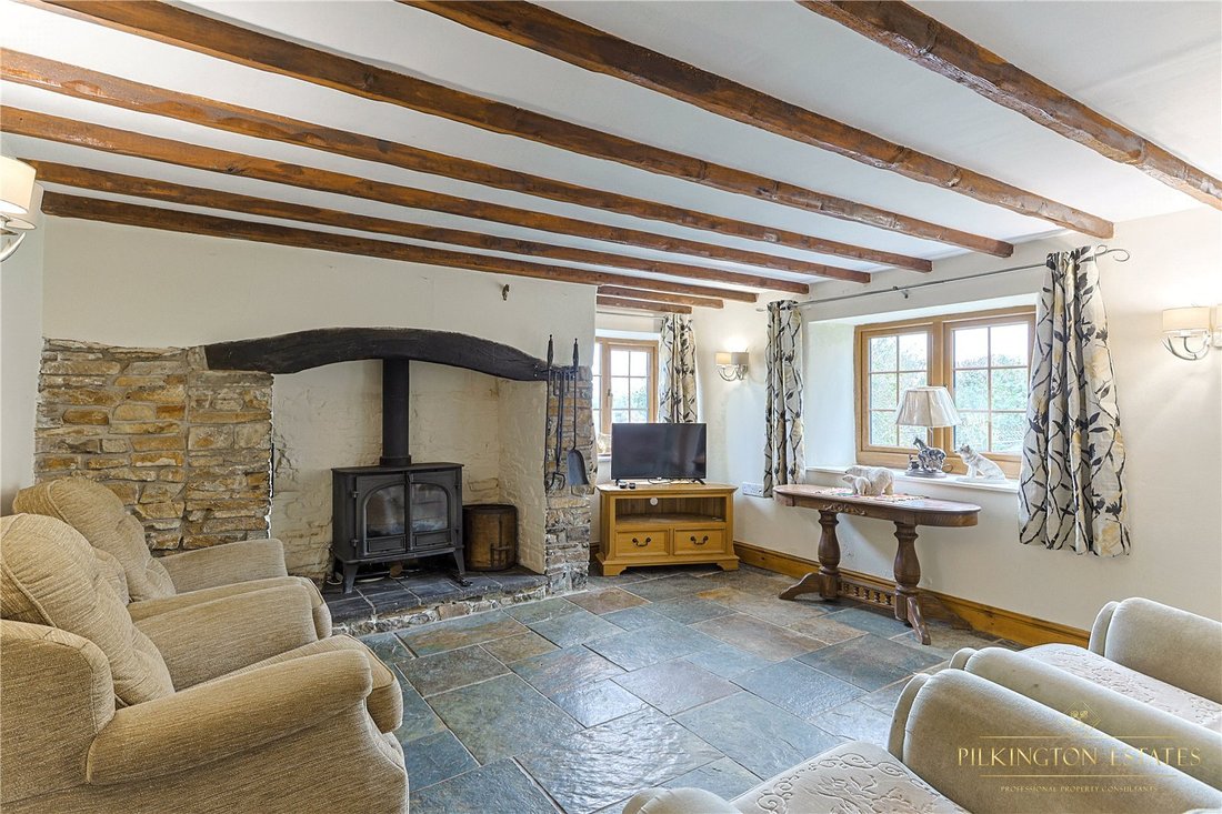 House in Clawton, England 4 - 15347136