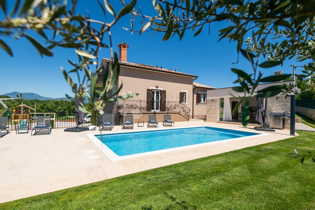 House in Labin, Istria County, Croatia 3 - 15345353