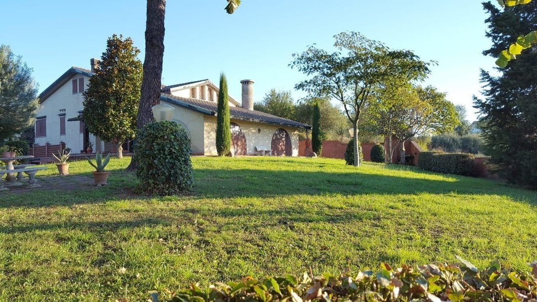Villa in Montecalvoli, Tuscany, Italy 1 - 15345103
