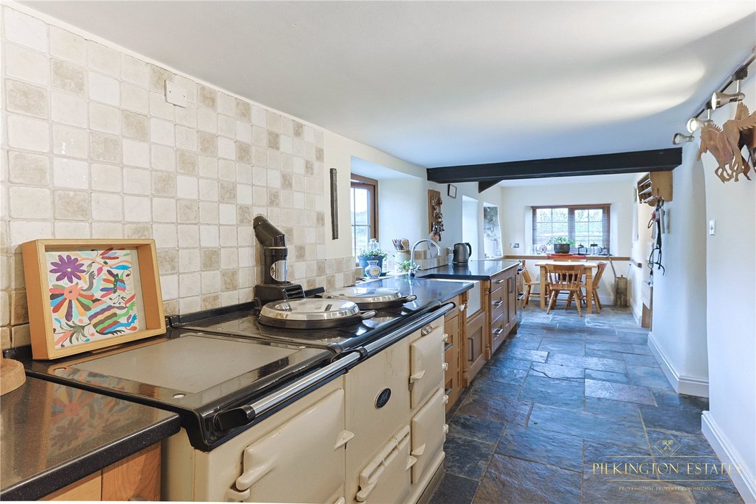 House in Clawton, England 4 - 15347110