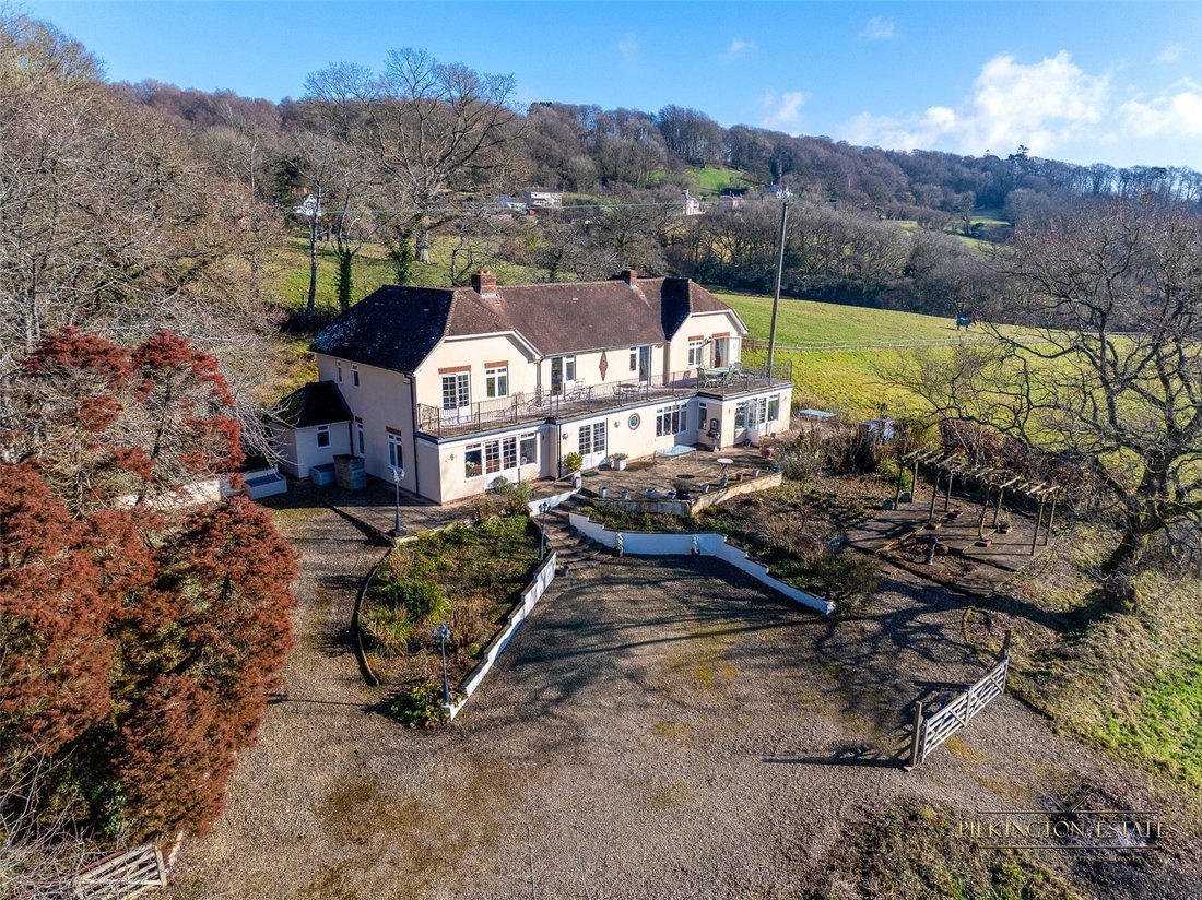 House in East Knoyle, England 1 - 15347129