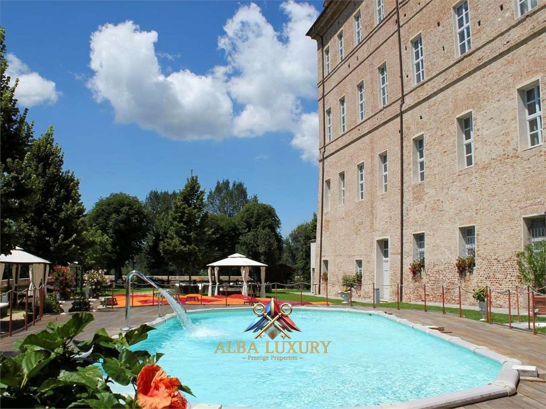 Chateau in Montaldo Torinese, Piedmont, Italy 2 - 15347476