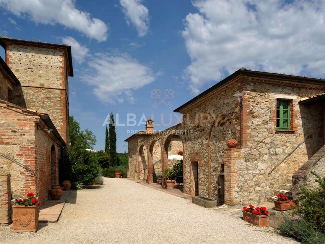 Villa en Sinalunga, Toscana, Italia 5 - 15347374