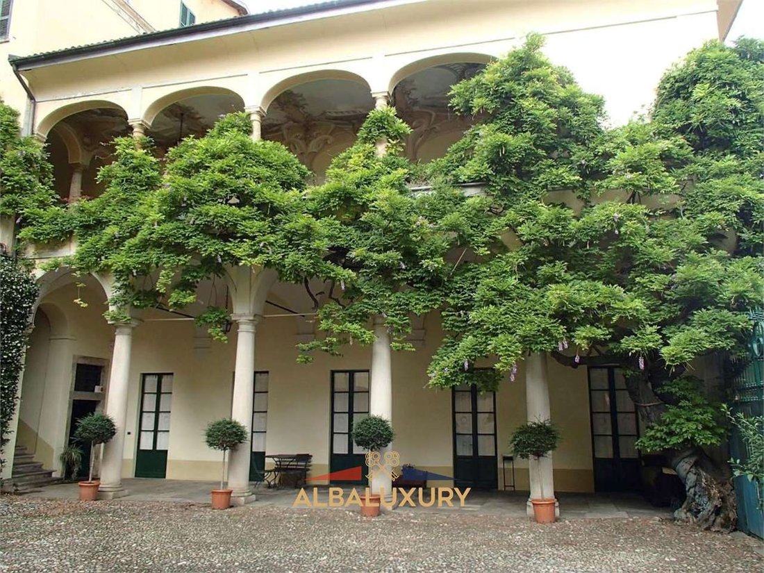 Chateau in Castello Cabiaglio, Lombardy, Italy 3 - 15347581