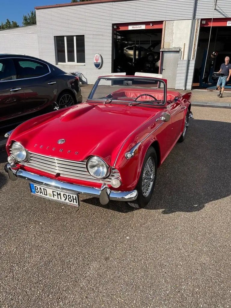 Cabriolet in Glendale, United States 5 - 15348005