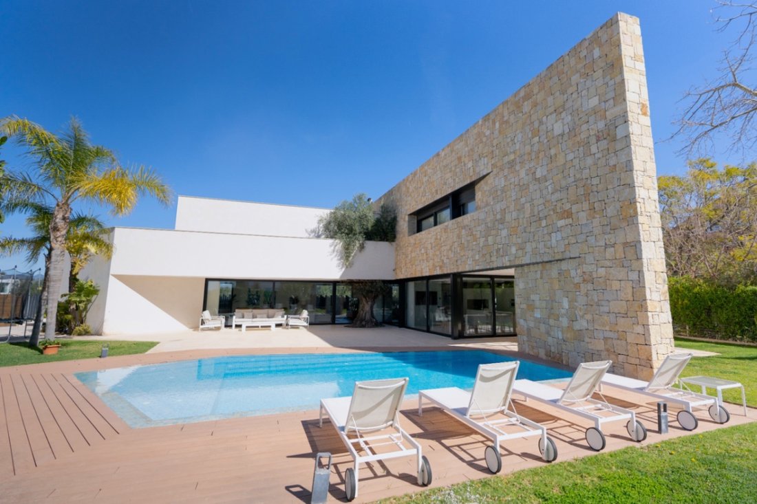 Villa in Betera, Valencian Community, Spain 1 - 15348396