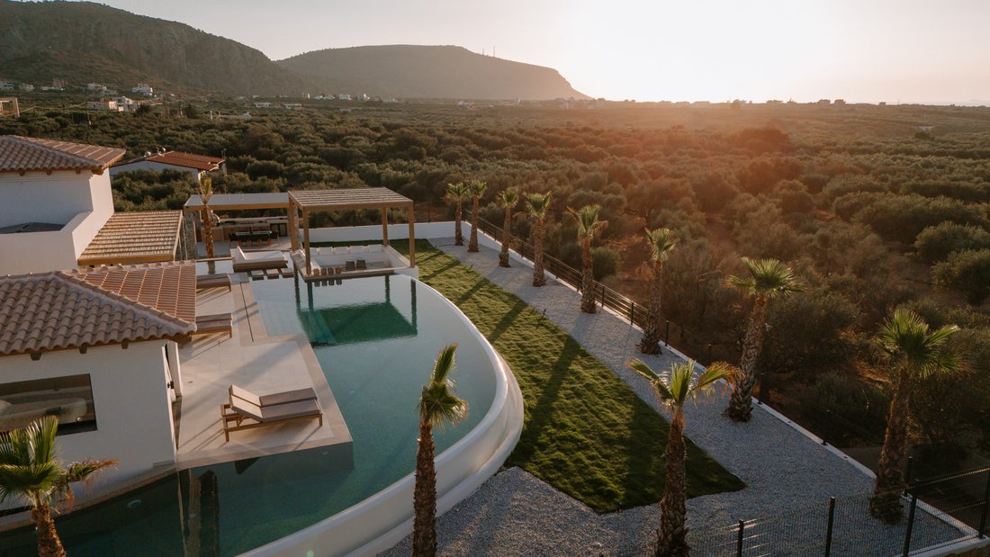 Villa in Community of Chersonisos, Chersonisos, Greece 5 - 15348512