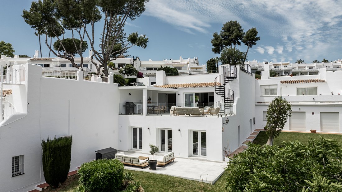 House in Puerto Banus, Marbella, Spain 1 - 15348782