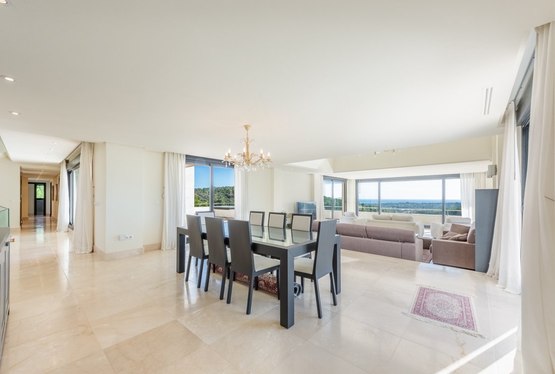 House in Sotogrande, San Roque, Andalusia 4 - 15348812