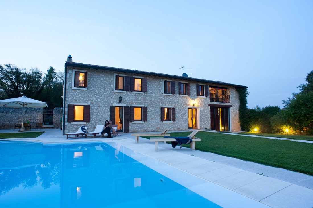 Villa in San Martino Buon Albergo, Veneto, Italy 2 - 15348123