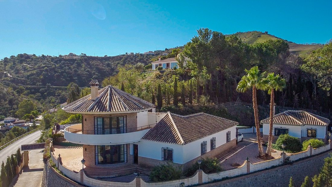 Villa in Vinuela, Andalusia, Spain 4 - 15348250