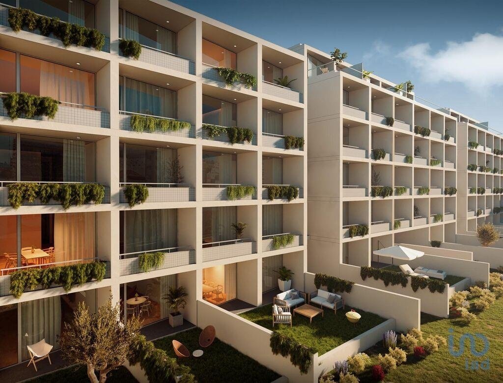 Apartment in Cedofeita, Santo Ildefonso, Se, Miragaia, Sao Nicolau e Vitoria, Porto District, Portugal 3 - 15348737