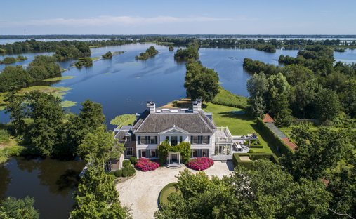 Estate in Loenen aan de Vecht, Utrecht, Netherlands 1